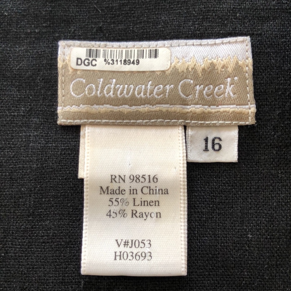 EUC- Gorgeous Embroidered Black Shift Dress - Picture 6 of 8